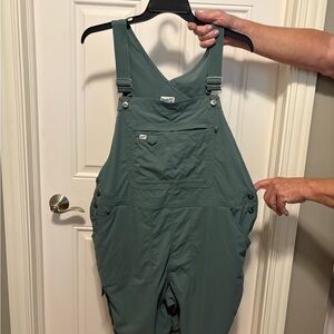 Duluth Trading Co Sage Green Heirloom Gardening Short Overalls size XXL